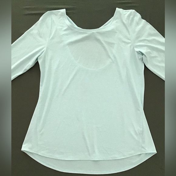 Athleta L crisscross back heathered lt blue & white dry fast EUC - Picture 4 of 9